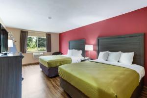 econo lodge painted post corning