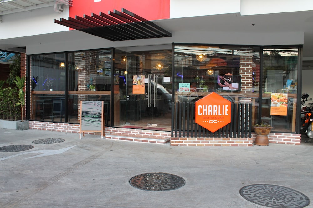 red planet phuket patong