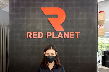 red planet phuket patong