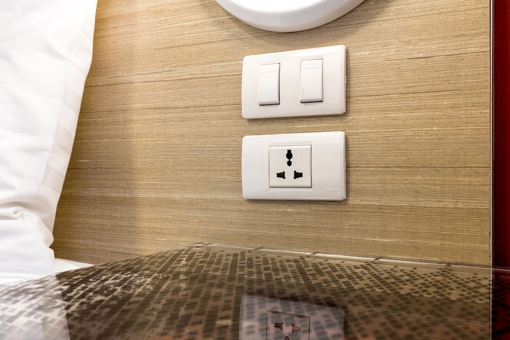 red planet phuket patong