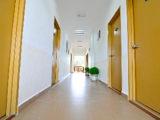 T'lodge,Near Bang Khla Floating Market,1 star