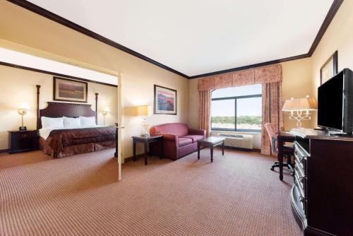 big country hotel and suites surestay collection by bw