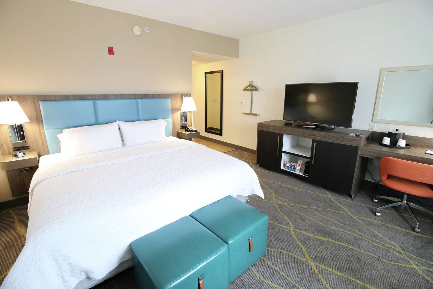 hampton inn and suites palm coast
