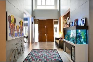 icheck inn gems center silom