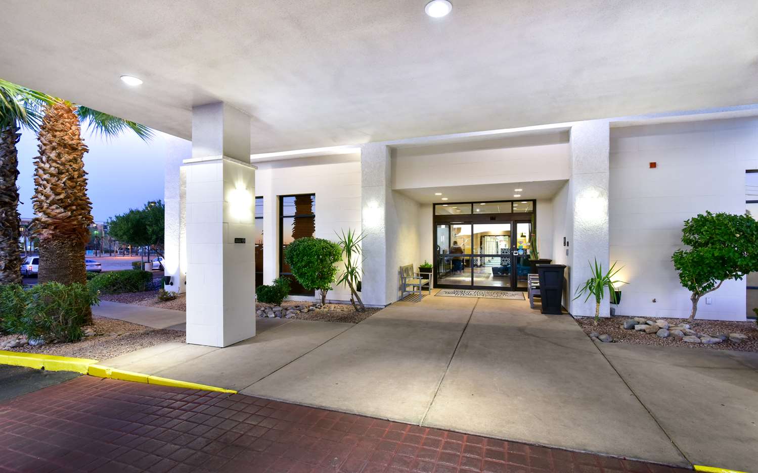 hampton inn tucson airport