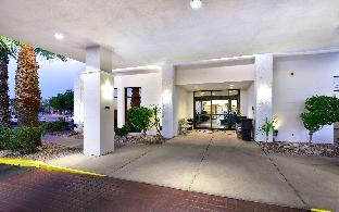 hampton inn tucson airport