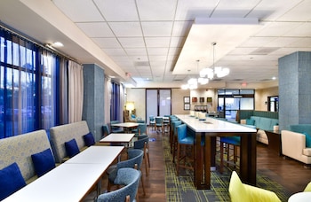 Hampton Inn Tucson-Airport,Tucson>>Pima,3 star