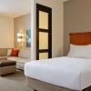 hyatt place tucson airport
