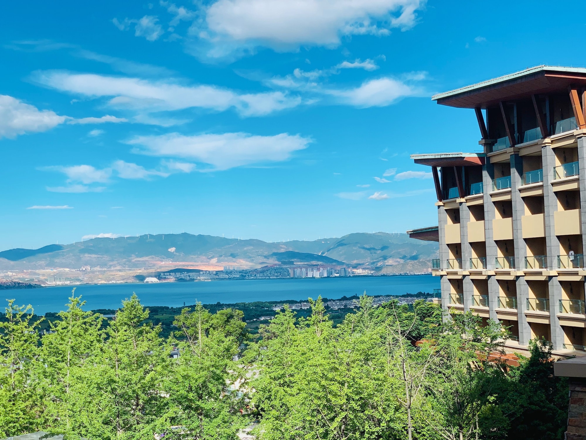 Hilton Dali Resort & Spa,Dali Ancient Town>>Dali,5 star