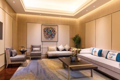 hilton dali resort and spa