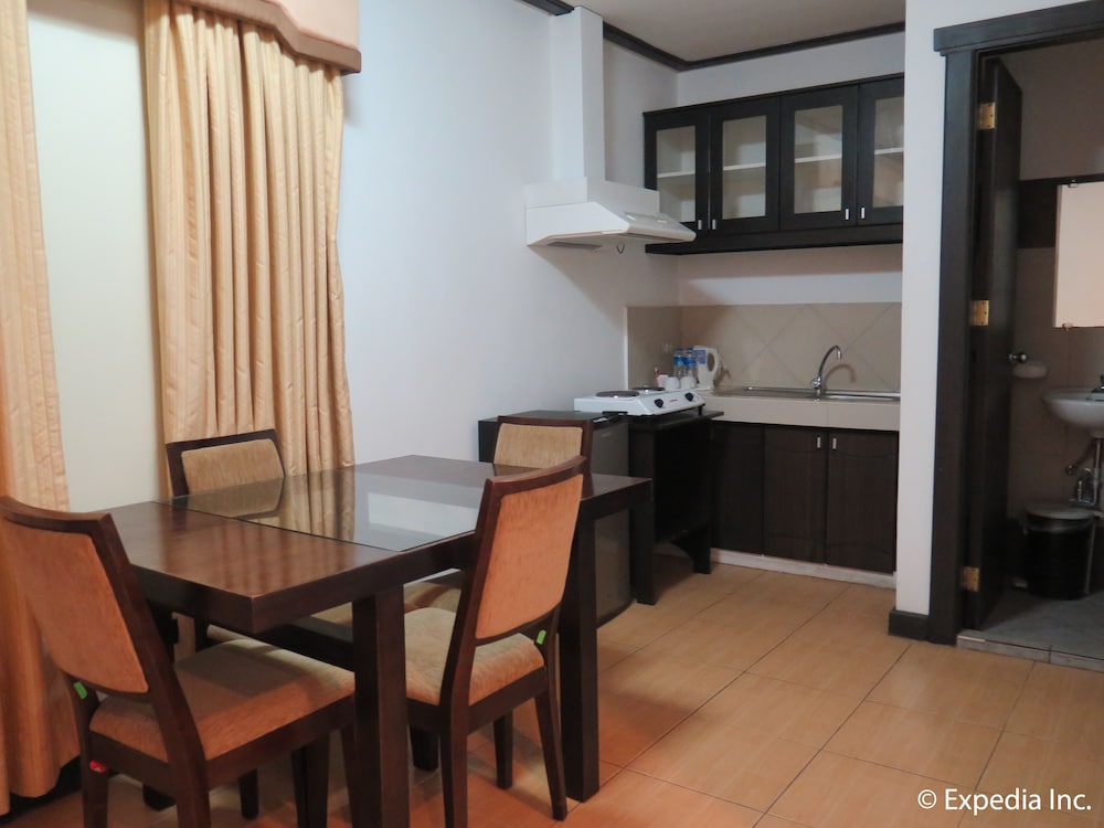 dleonor hotel