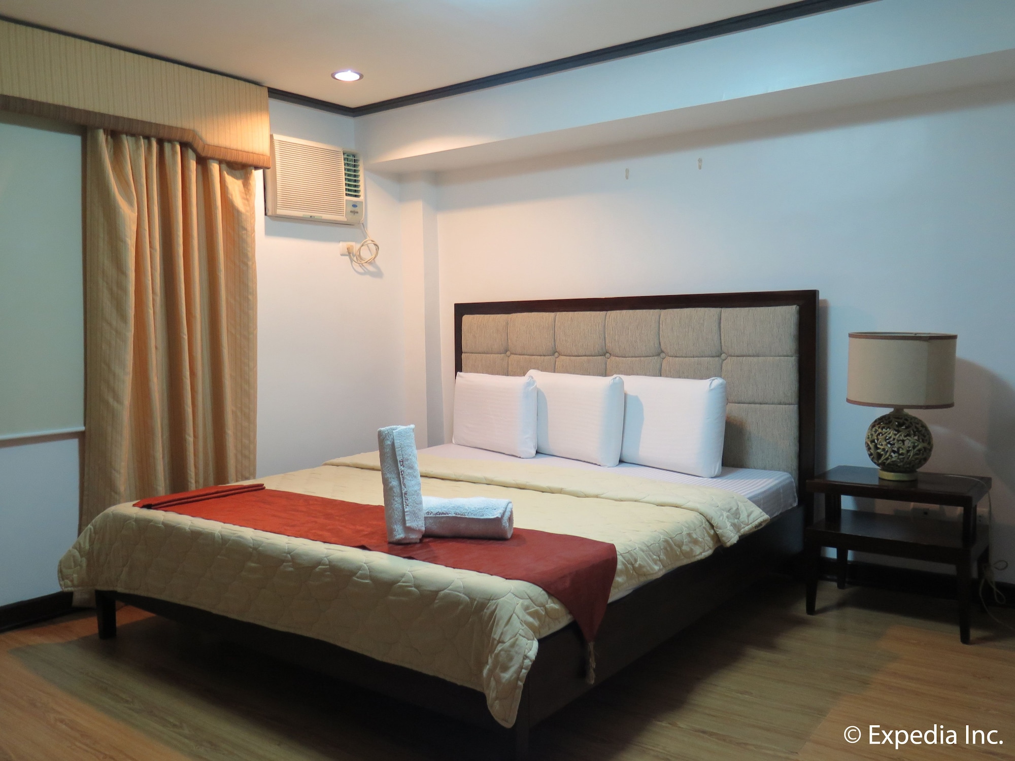 dleonor hotel