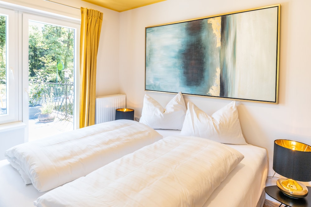 boutiquehotel caravella by s4y