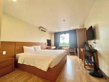 dragon airport hotel