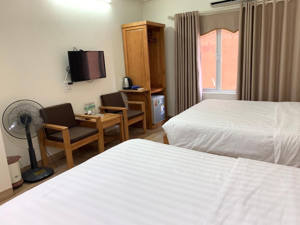 dragon airport hotel