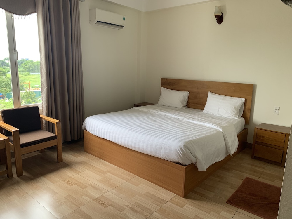 dragon airport hotel