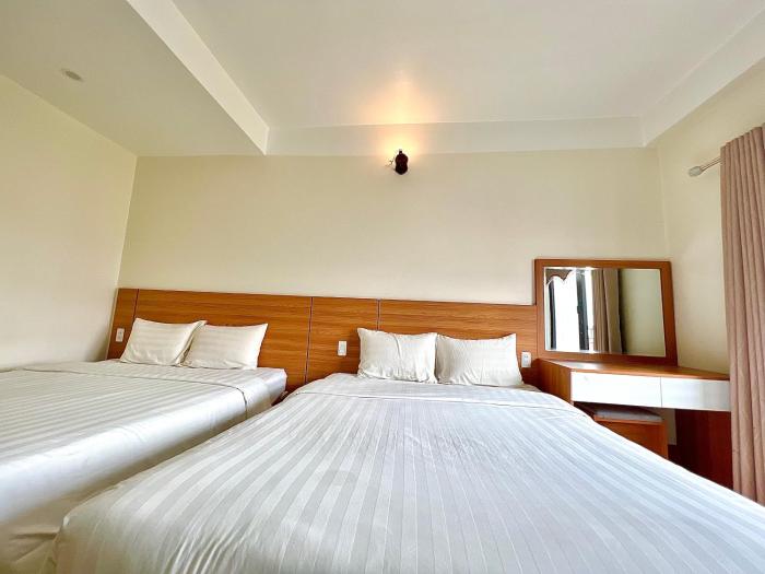 dragon airport hotel