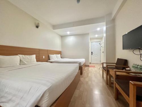 dragon airport hotel