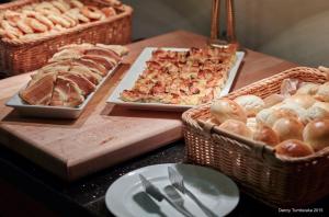 sense sunset hotel seminyak