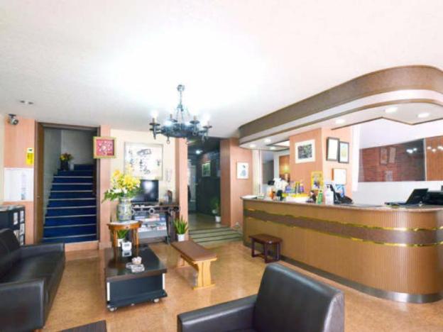 business royal hotel