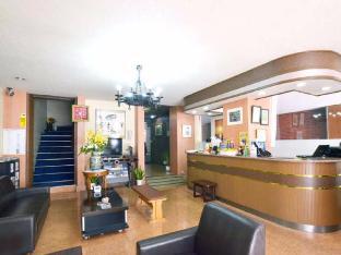 business royal hotel