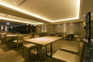 olah poshtel taichung wenxin