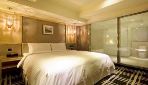 olah poshtel taichung wenxin