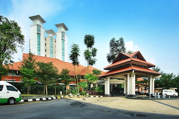 nilai springs resort hotel