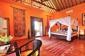 tanah merah art resort