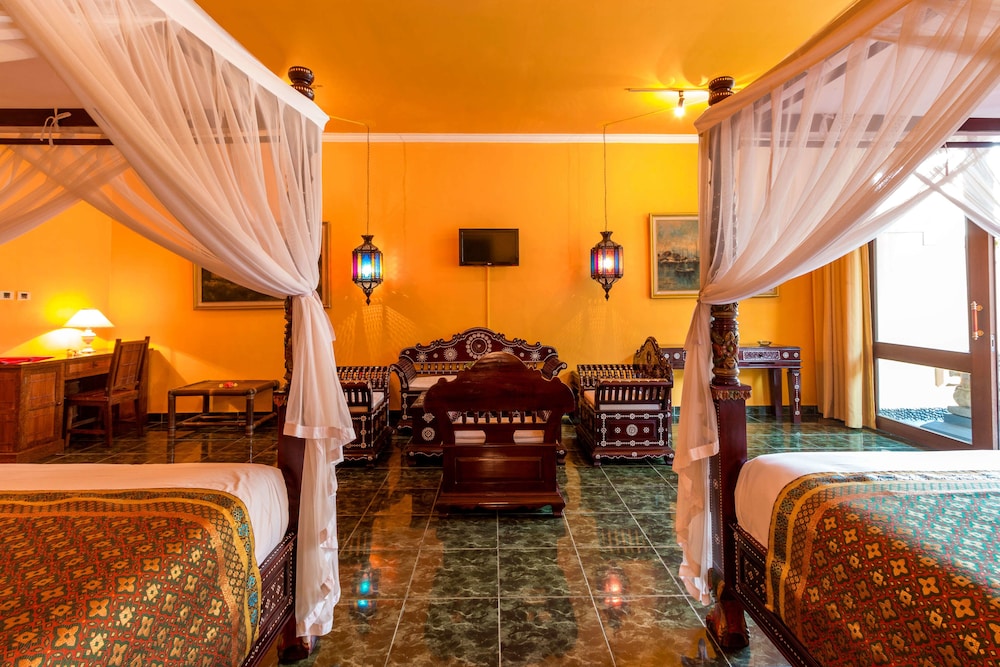 tanah merah art resort