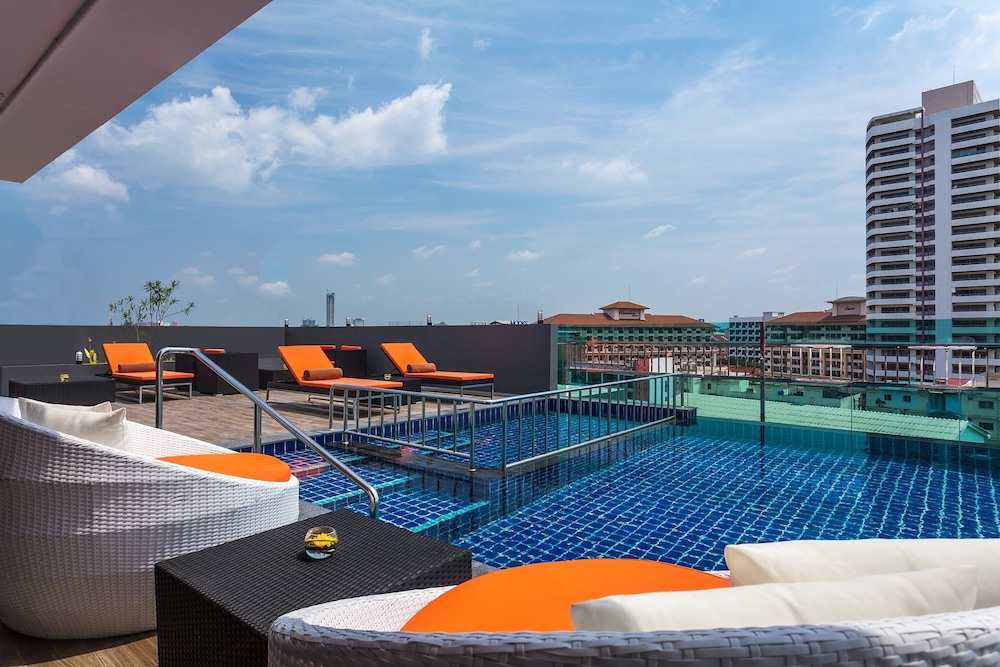 de mandarin nova express pattaya hotel