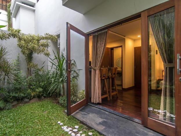 delu villas suite seminyak