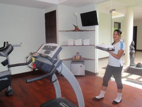 mahagiri villas and spa dreamland