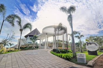 mahagiri villas and spa dreamland