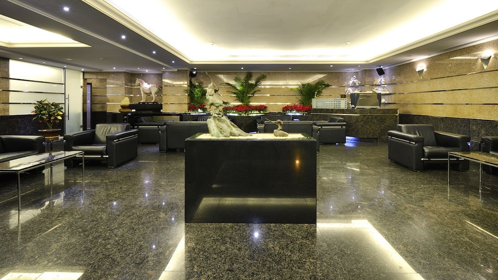 kings paradise hotel