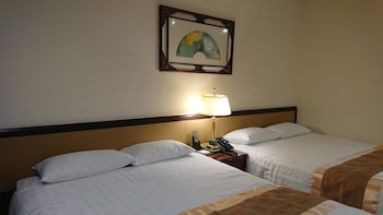 kings paradise hotel