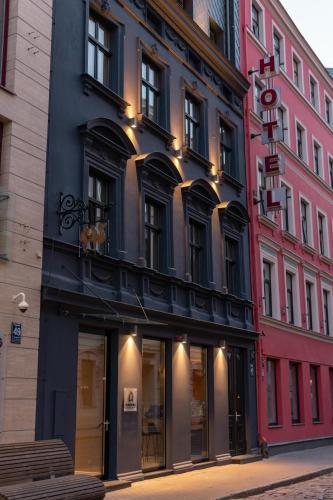 forums boutique hotel