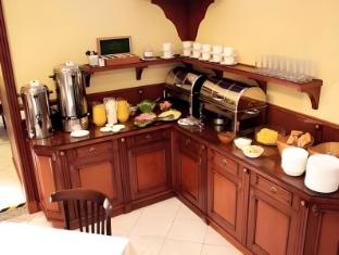 forums boutique hotel