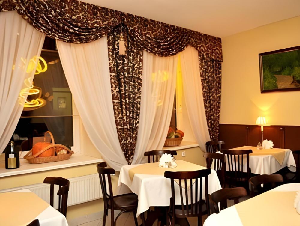 forums boutique hotel