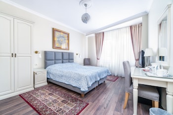 forums boutique hotel