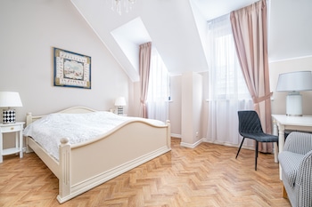 forums boutique hotel