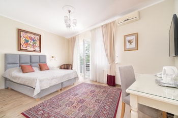 forums boutique hotel