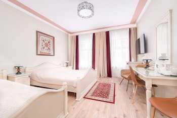 forums boutique hotel