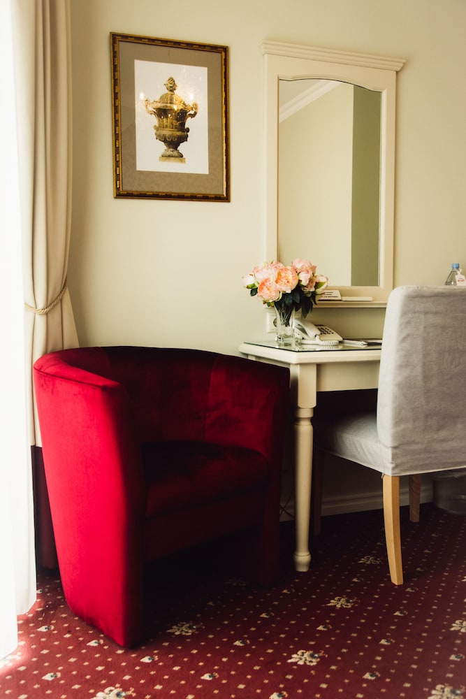 forums boutique hotel