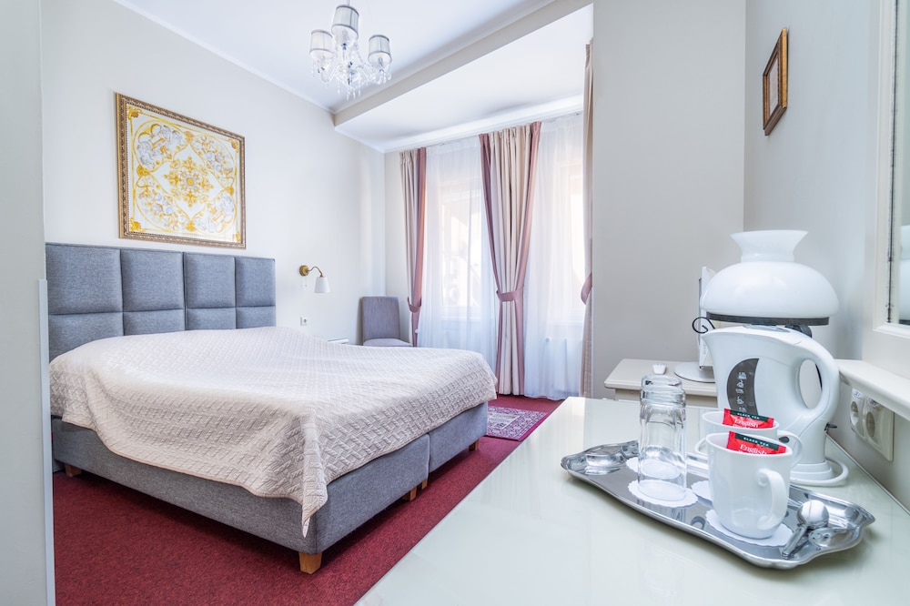 forums boutique hotel