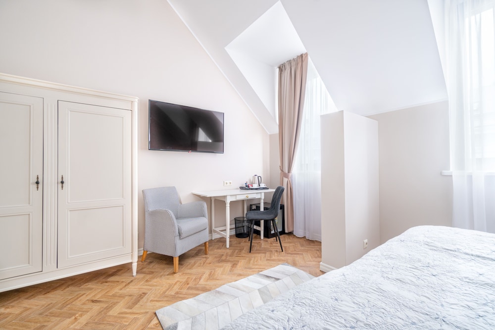 forums boutique hotel