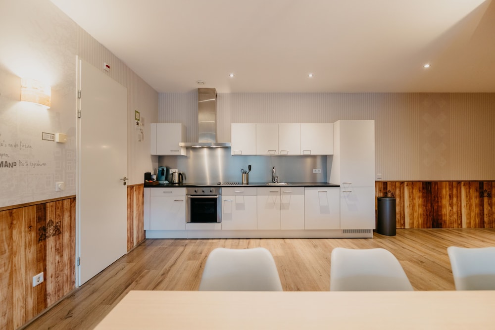 amsterdam id aparthotel