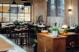 amsterdam id aparthotel