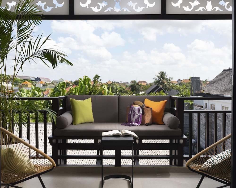avani seminyak resort bali