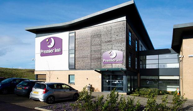 premier inn glasgow newton mearns m77 j4